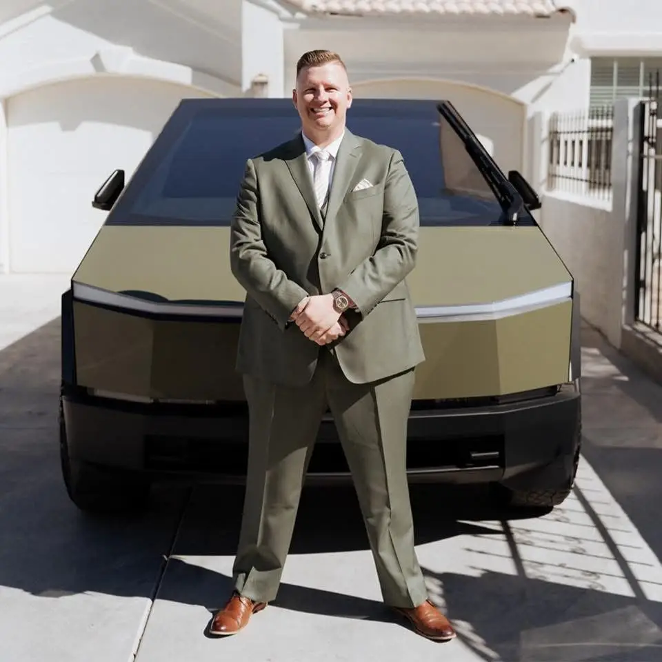 Jeffrey Hack, REALTOR® with REAL Broker